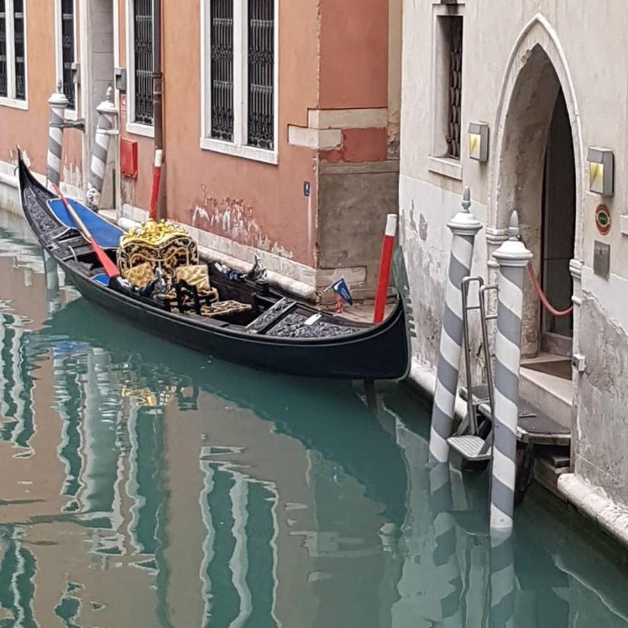 Hotel Palace Bonvecchiati Venise Extérieur photo